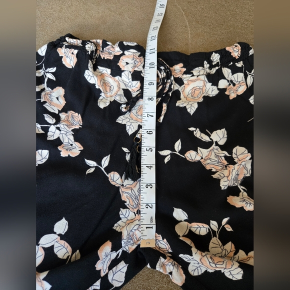 Angie Black and Cream Floral Pants - Picture 4 of 7